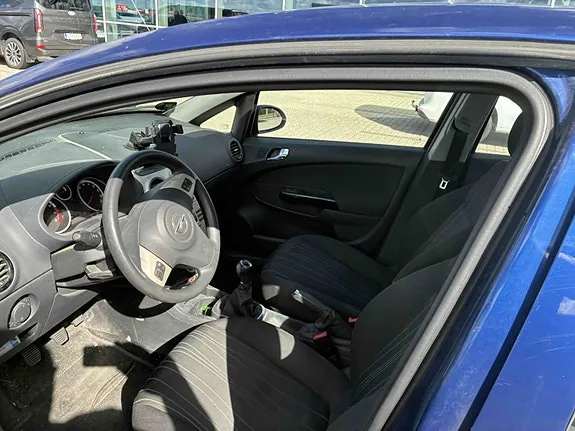 Opel Corsa 2007 photo 2