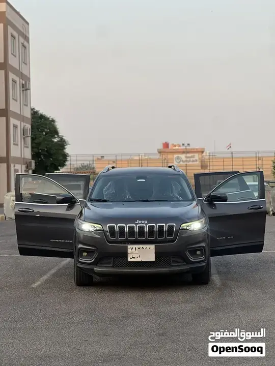 Jeep Cherokee 2020 photo 2