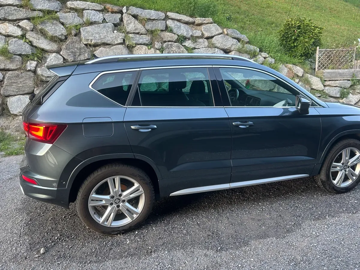 Seat Ateca 2019 photo 2