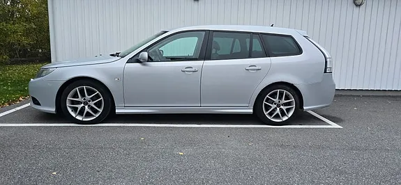 Saab 9-3 2009 photo 2