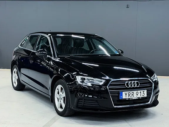 Audi A3 2018 photo 3