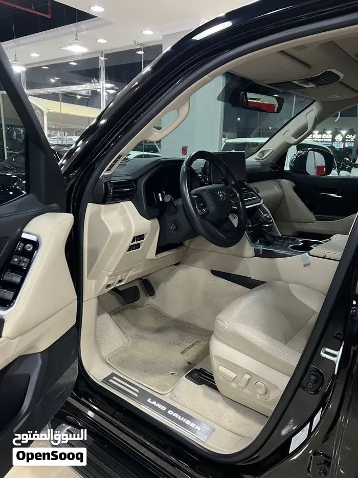 Toyota Land Cruiser 2025 photo 3