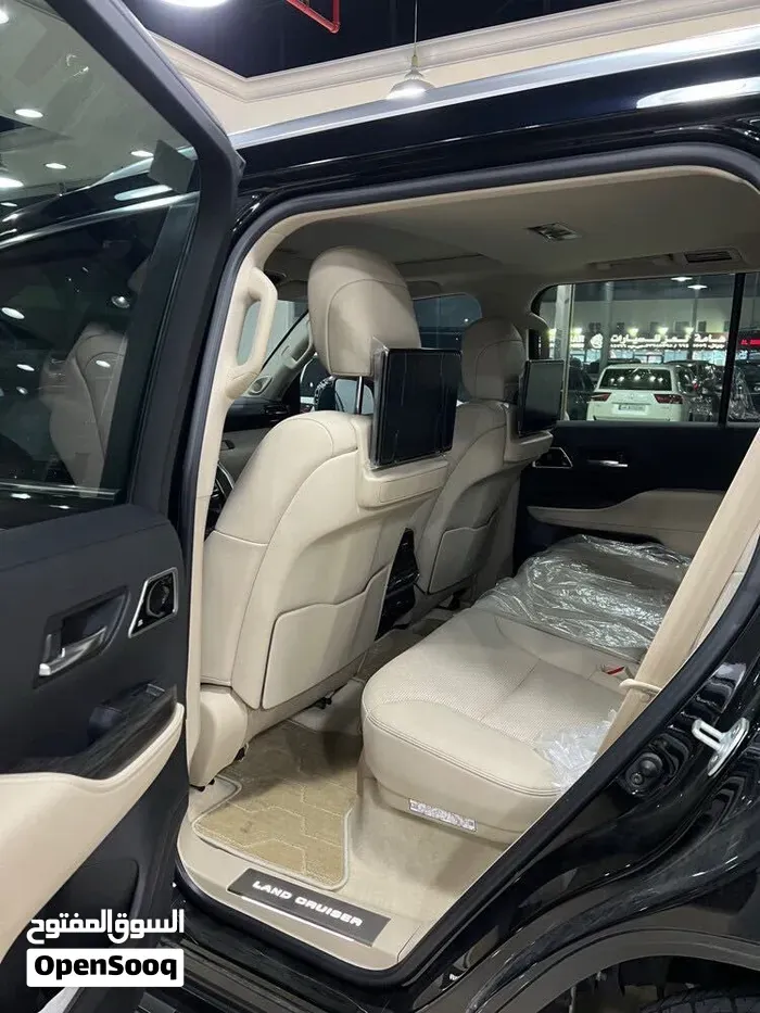 Toyota Land Cruiser 2025 photo 4