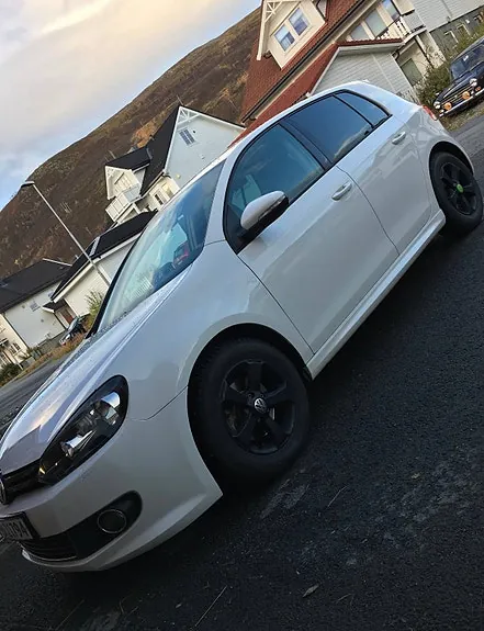 Volkswagen Golf Ii 2011 photo 2