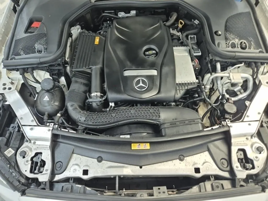 Mercedes-Benz E-Class 2018 photo 5