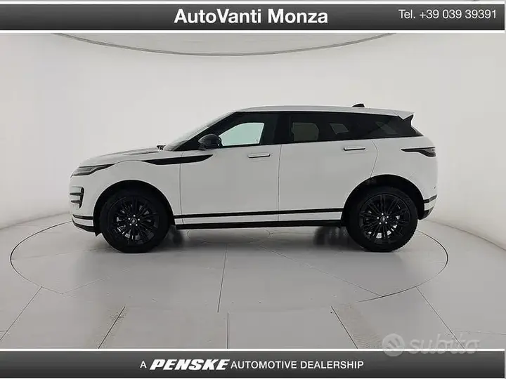 Land Rover Range Rover Evoque 2024 photo 2