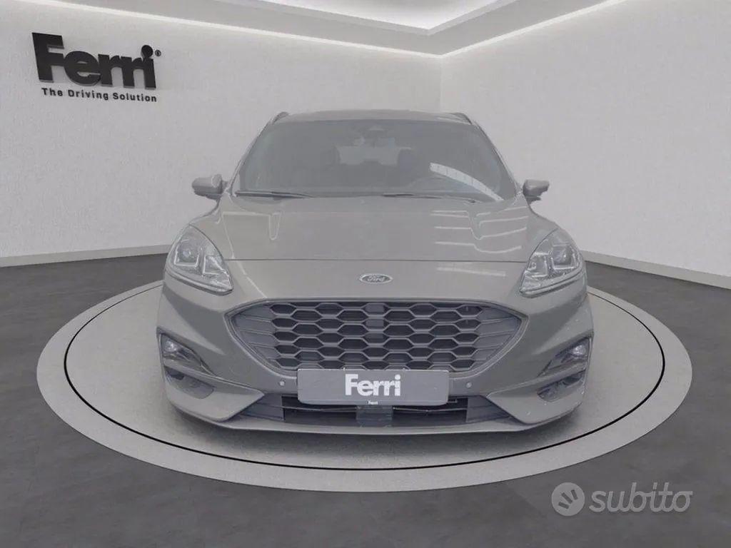 Ford Kuga 2022 photo 2