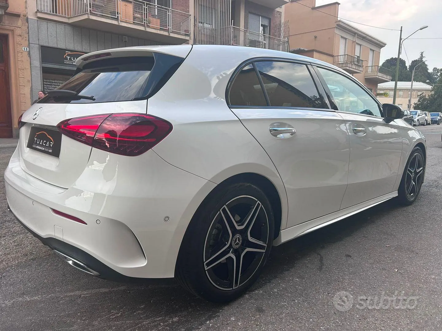 Mercedes-Benz A 180 2025 photo 4