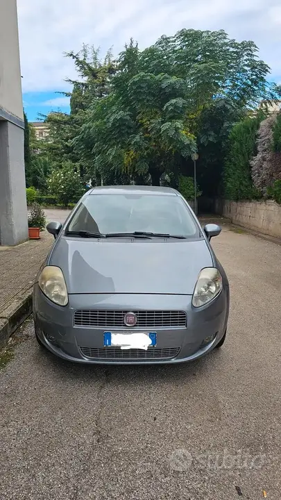 Fiat Grande Punto 2008 photo 3