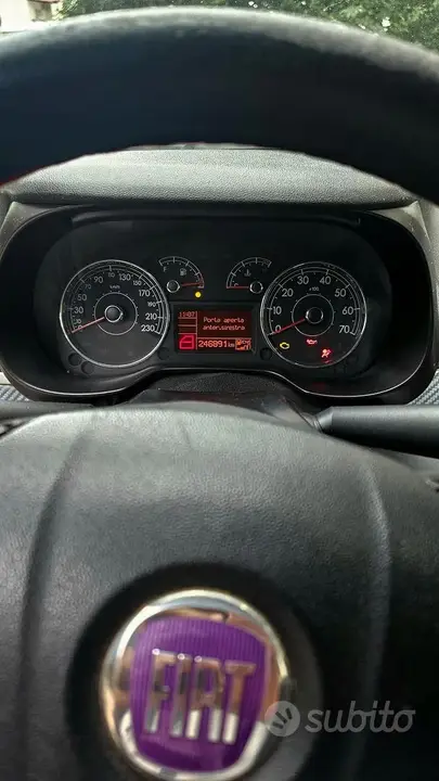 Fiat Grande Punto 2008 photo 5