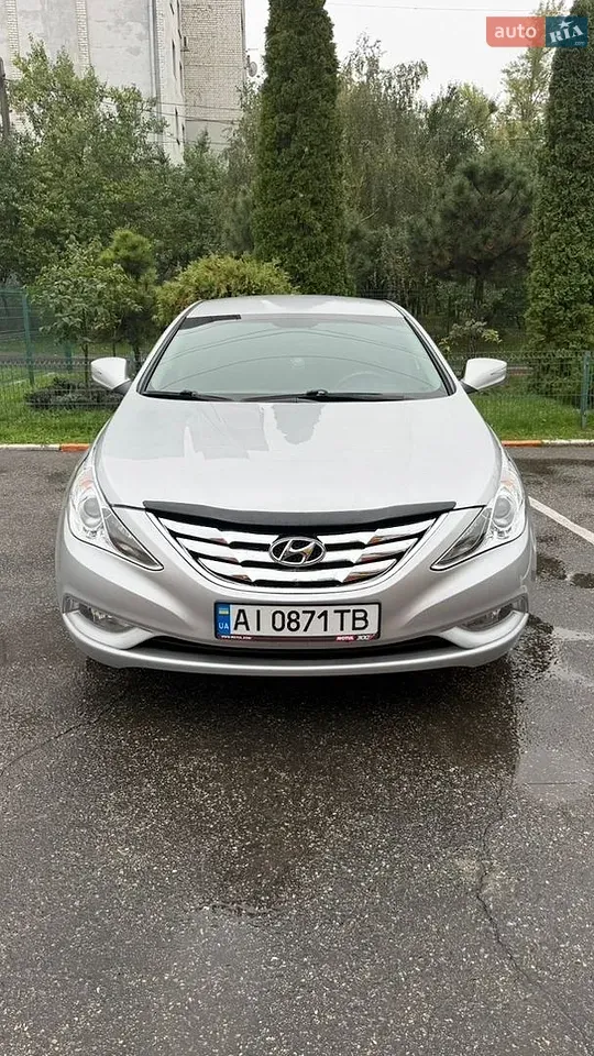 Hyundai Sonata