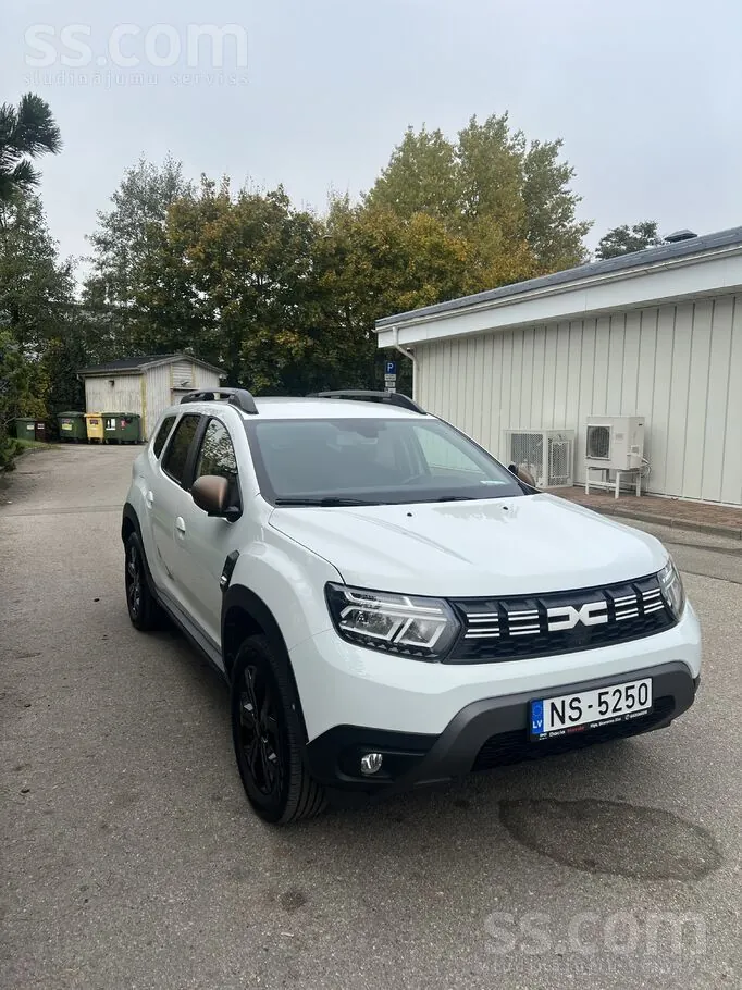 Dacia Duster 2023 photo 3