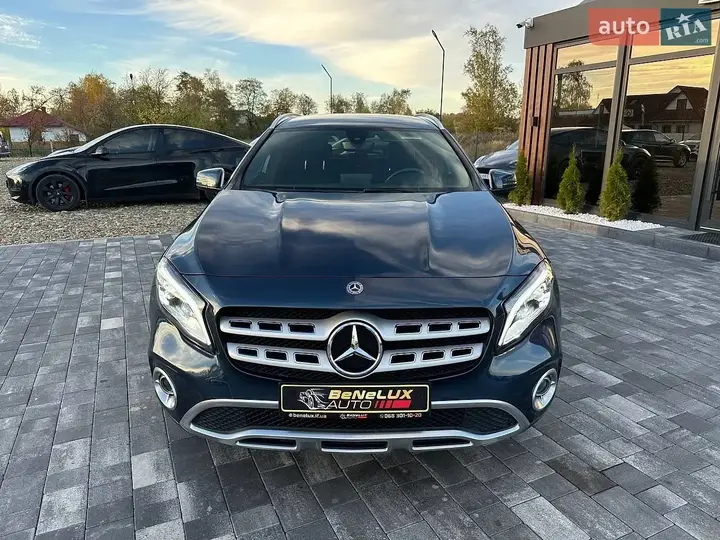 Mercedes-Benz Gla 2019 photo 2