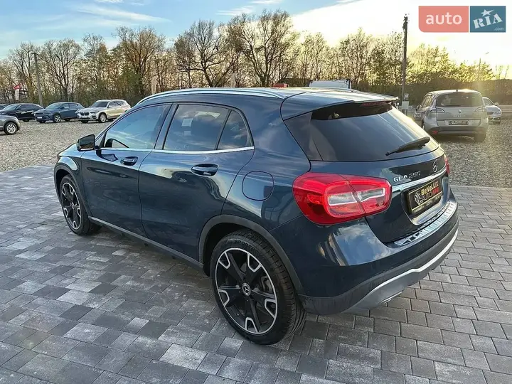Mercedes-Benz Gla 2019 photo 5