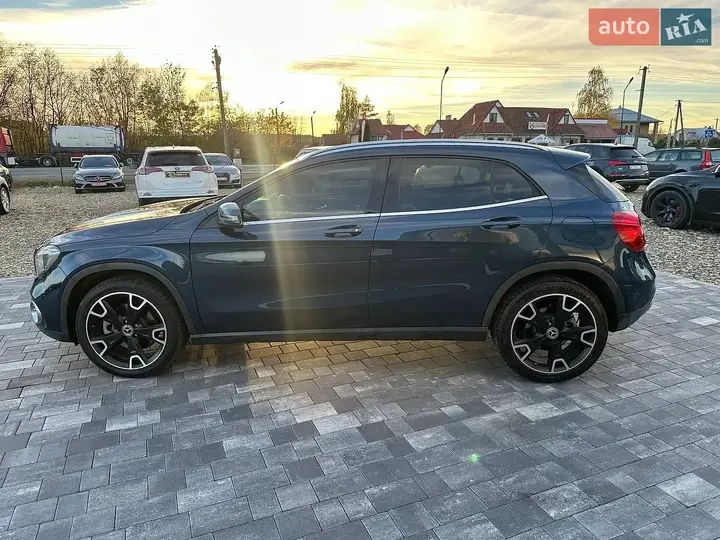 Mercedes-Benz Gla 2019 photo 4