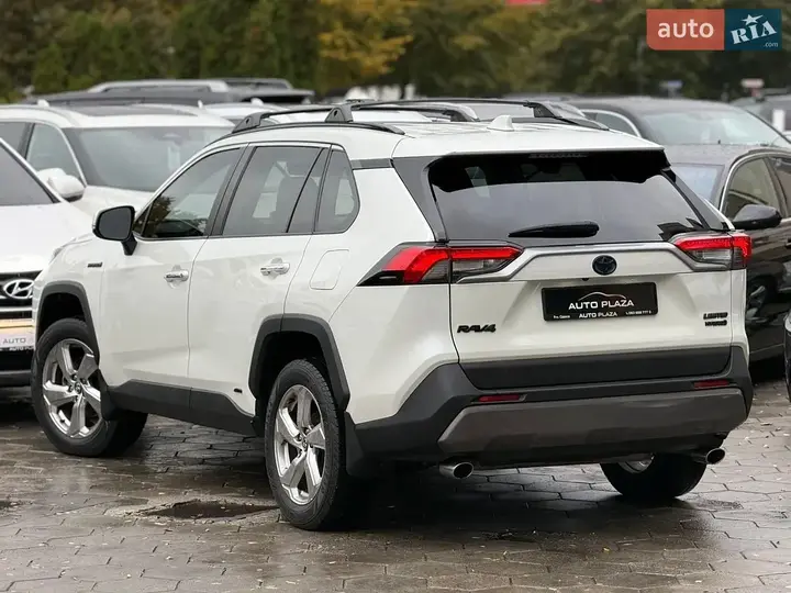 Toyota Rav4 2020 photo 4