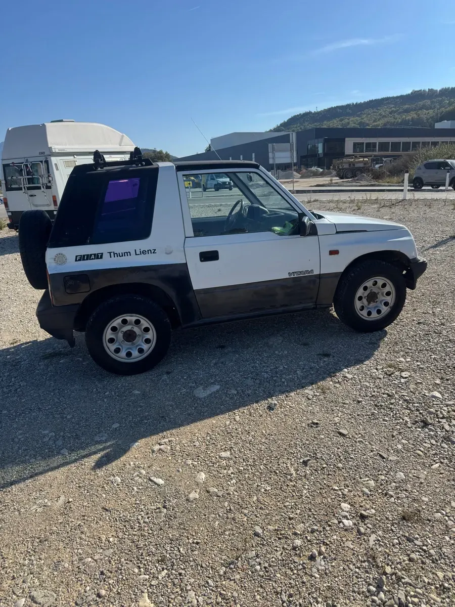 Suzuki Vitara 1991 photo 3