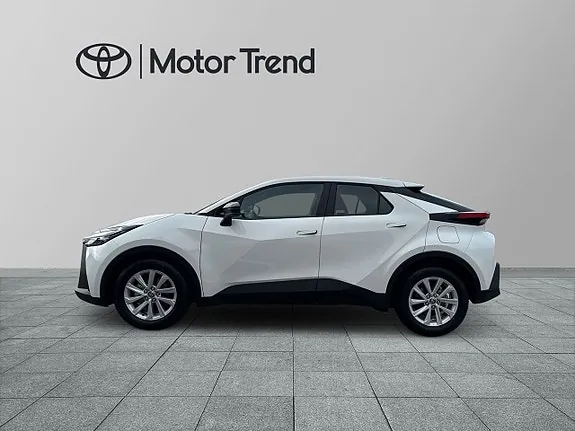 Toyota C-Hr 2025 photo 3