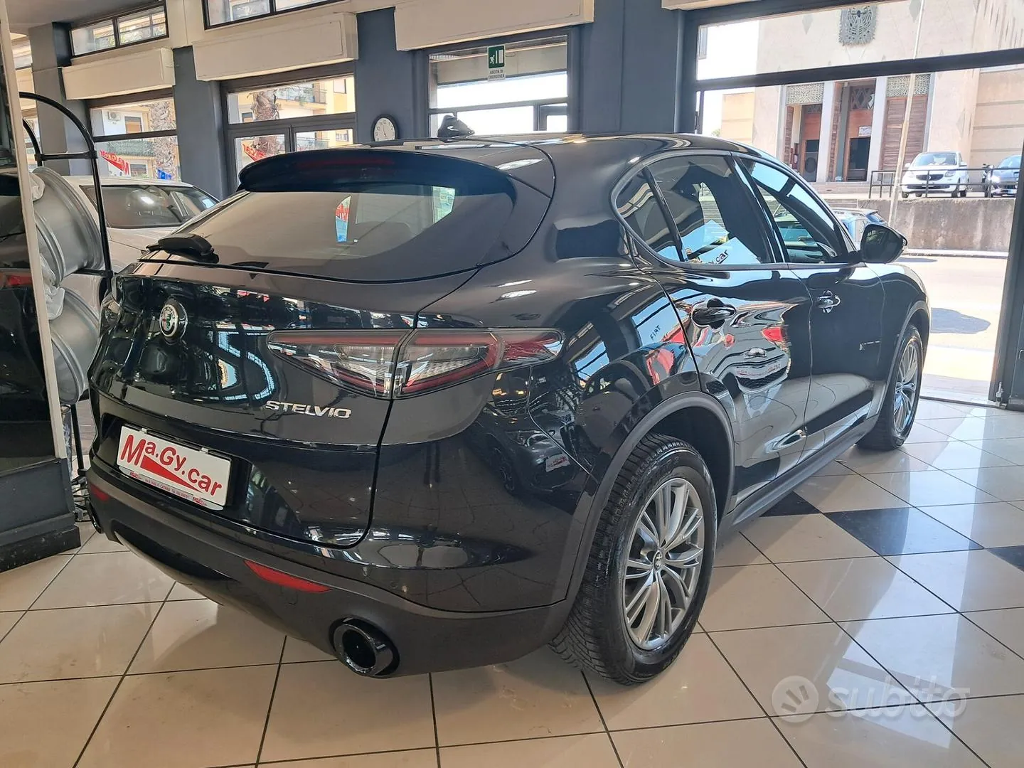 Alfa Romeo Stelvio 2023 photo 2