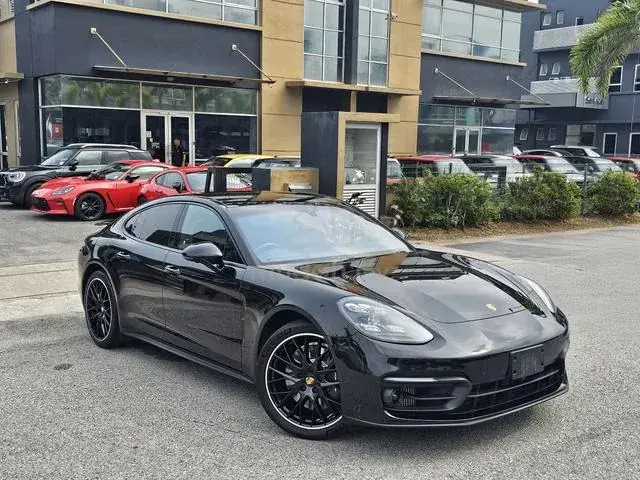 Porsche Panamera