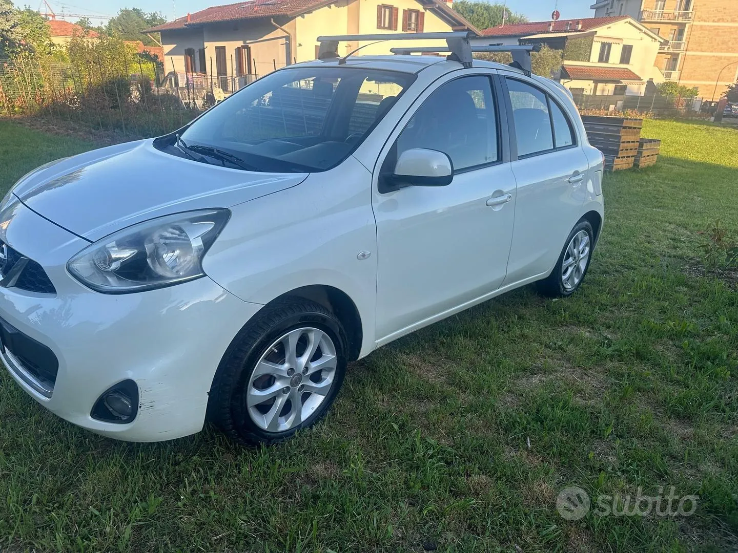 Nissan Micra 2016 photo 2