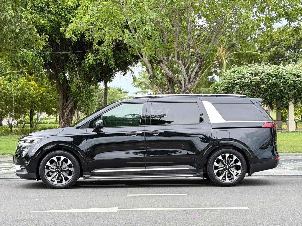 Kia Carnival 2023 photo 5