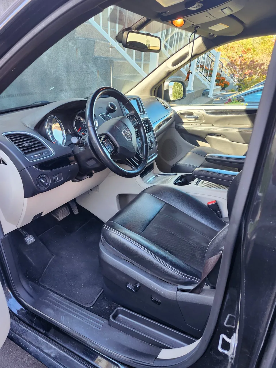 Dodge Caravan 2019 photo 5