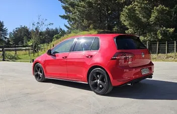 Volkswagen Golf 2013 photo 4