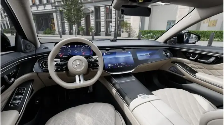 Mercedes-Benz S-Class photo 5