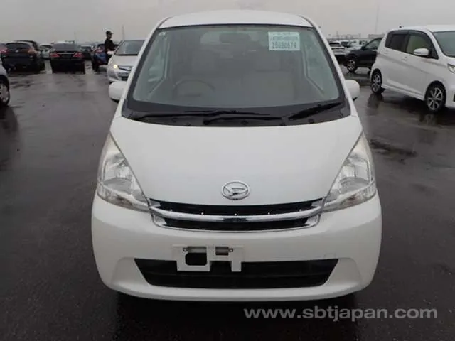 Daihatsu Move 2011 photo 5