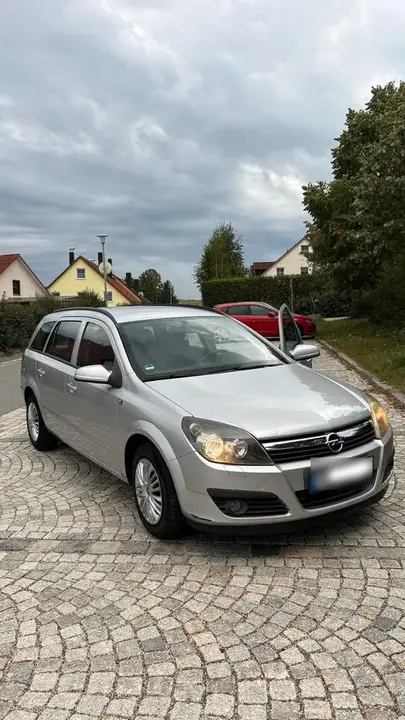 Opel Astra H