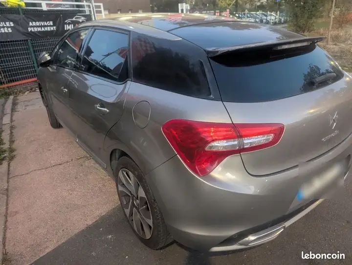 Citroen Ds5 2012 photo 3