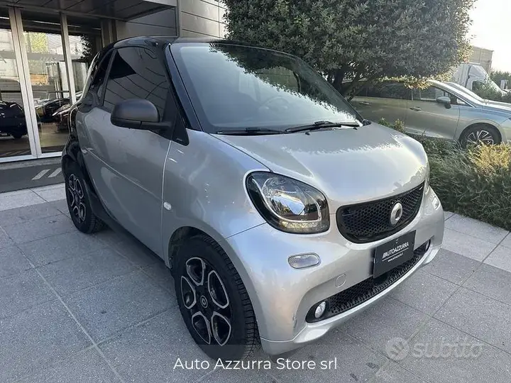 Smart Fortwo 2017 photo 3
