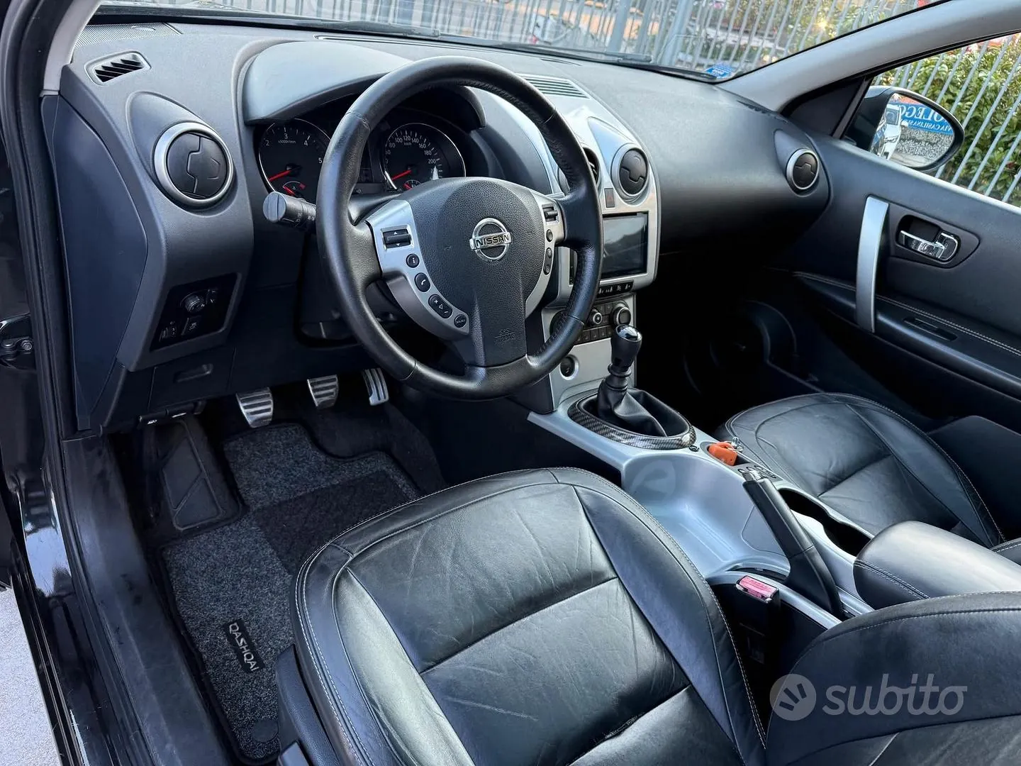 Nissan Qashqai 2010 photo 3