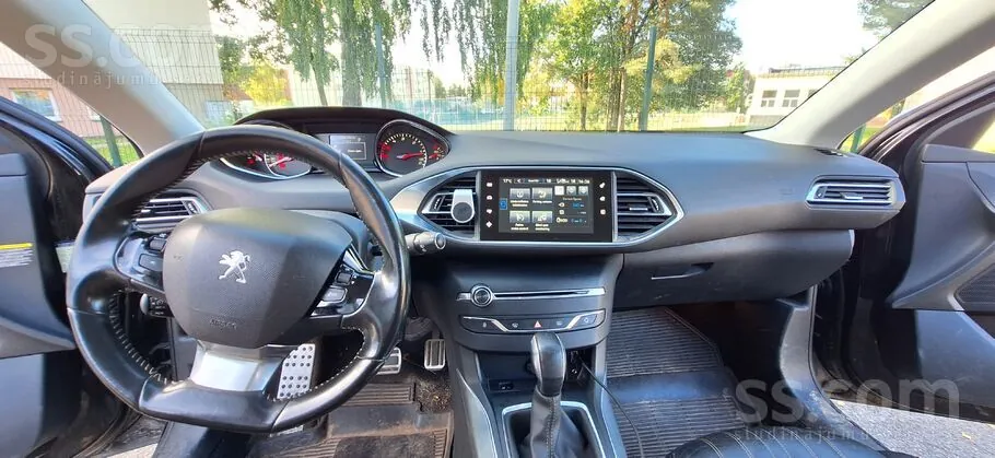 Peugeot 308 2014 photo 5