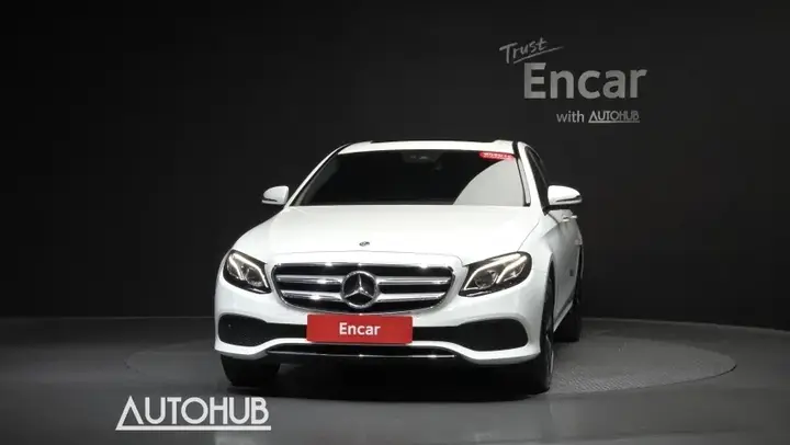 Mercedes-Benz E-Class 2020 photo 5