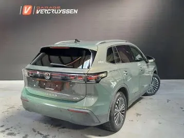Volkswagen Tiguan 2025 photo 2