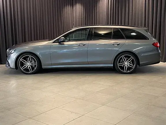 Mercedes-Benz E 220 2017 photo 3