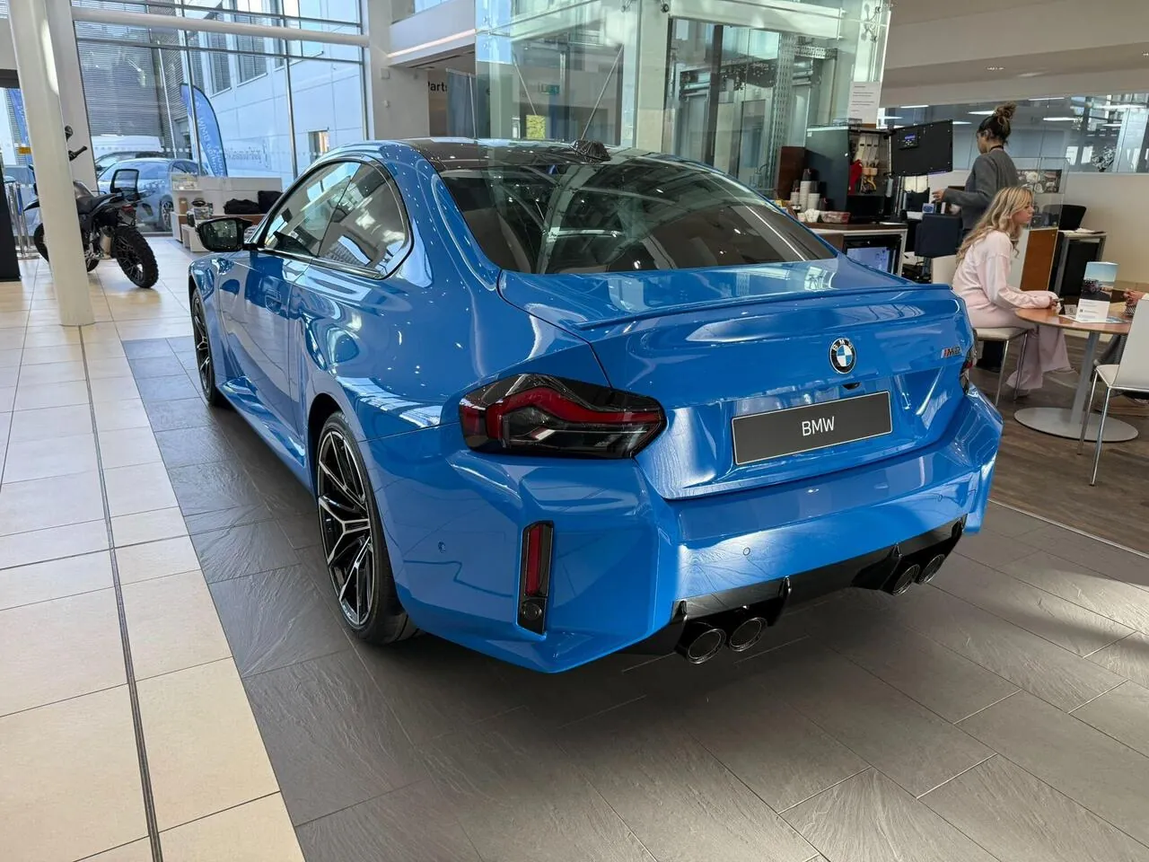 BMW M2 2023 photo 4