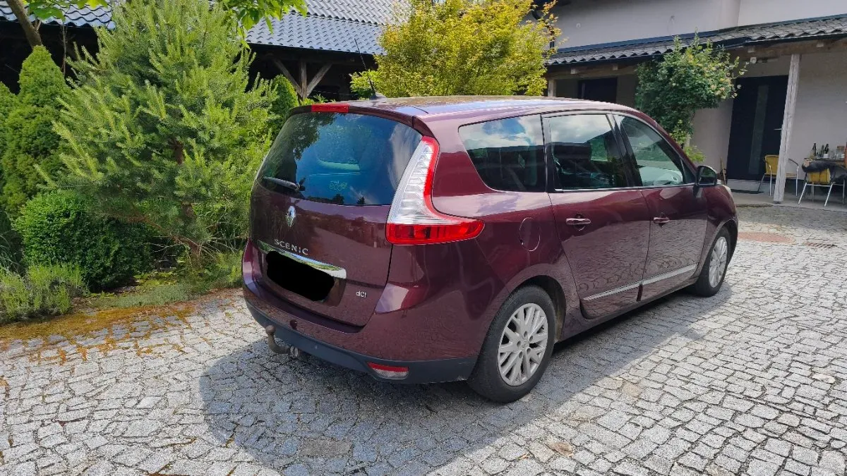 Renault Grand Scenic 2014 photo 2