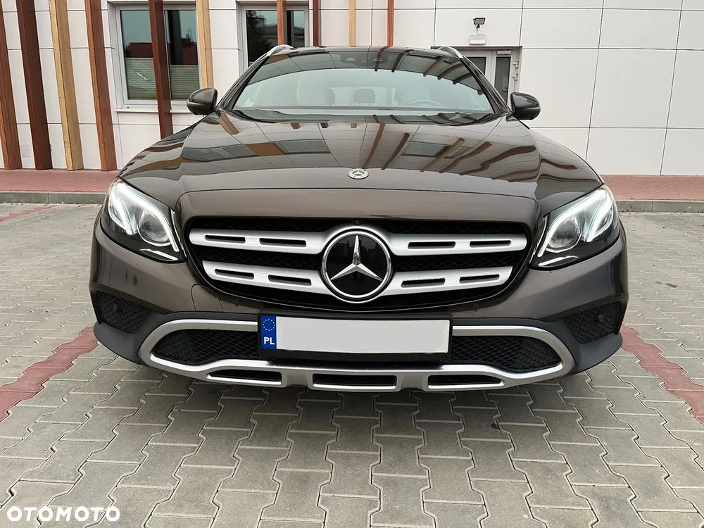 Mercedes-Benz E-Class 2018 photo 3