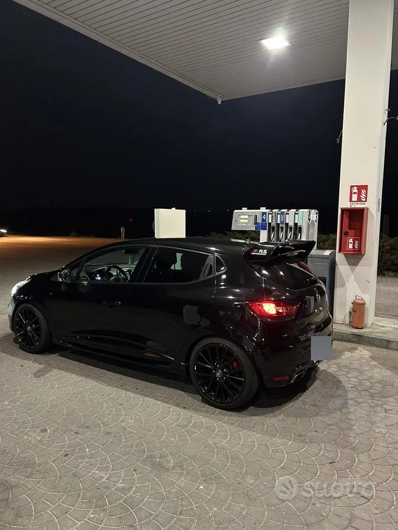 Renault Clio 2016 photo 2