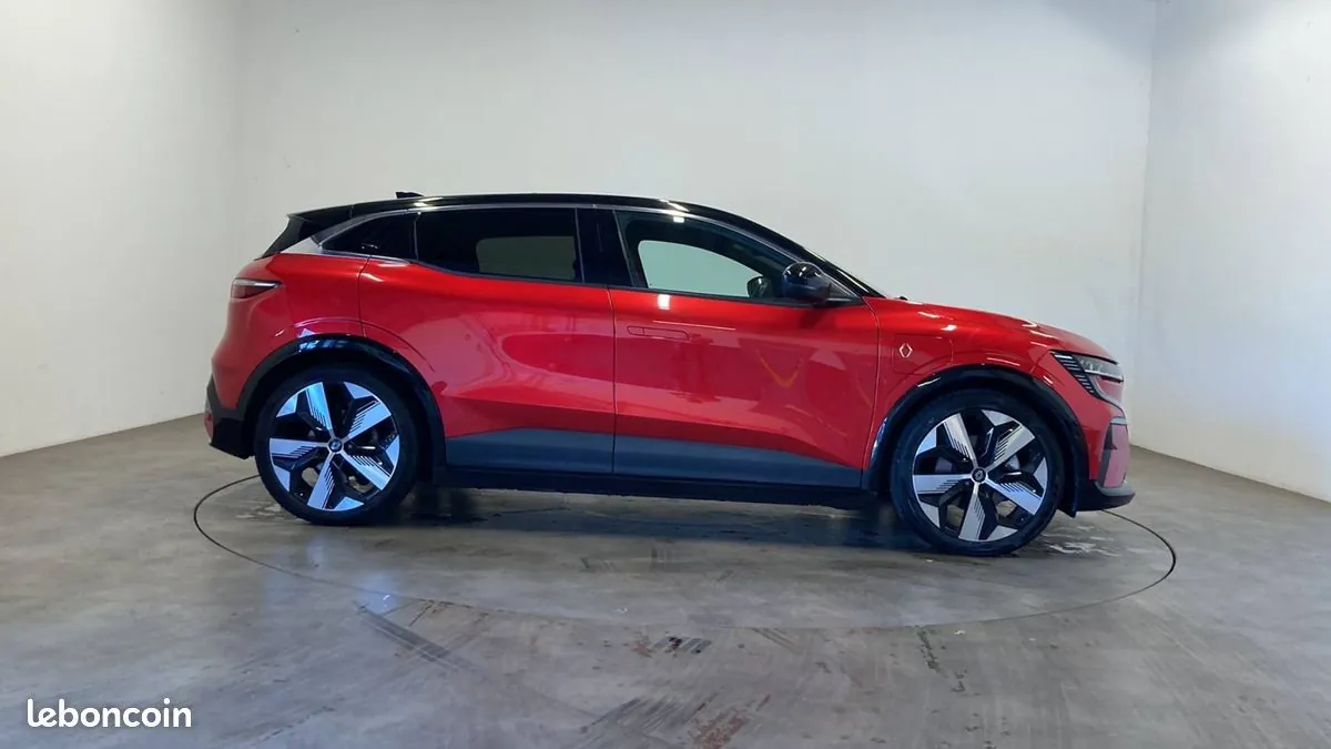 Renault Megane 2023 photo 5