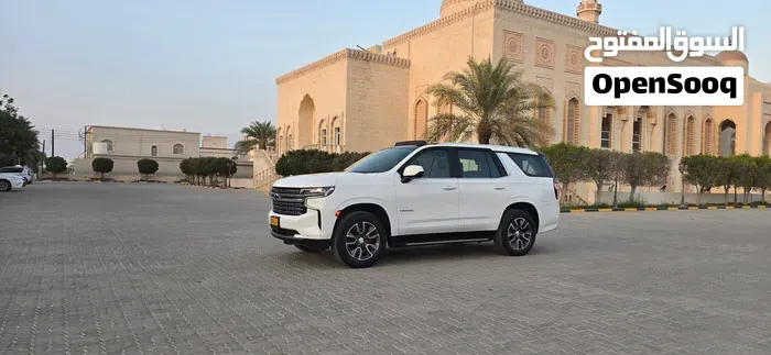Chevrolet Tahoe 2022 photo 2