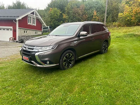 Mitsubishi Outlander 2016 photo 4