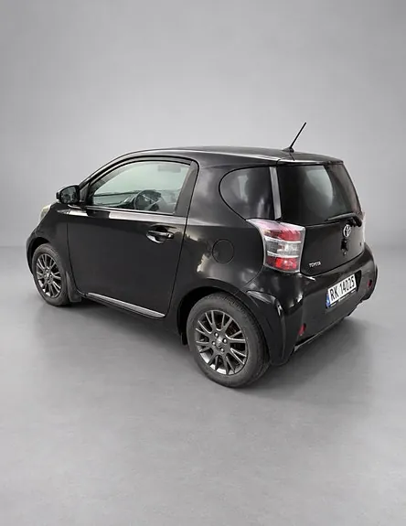 Toyota Iq 2010 photo 5