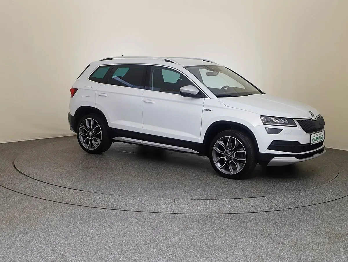 Skoda Karoq 2021 photo 3