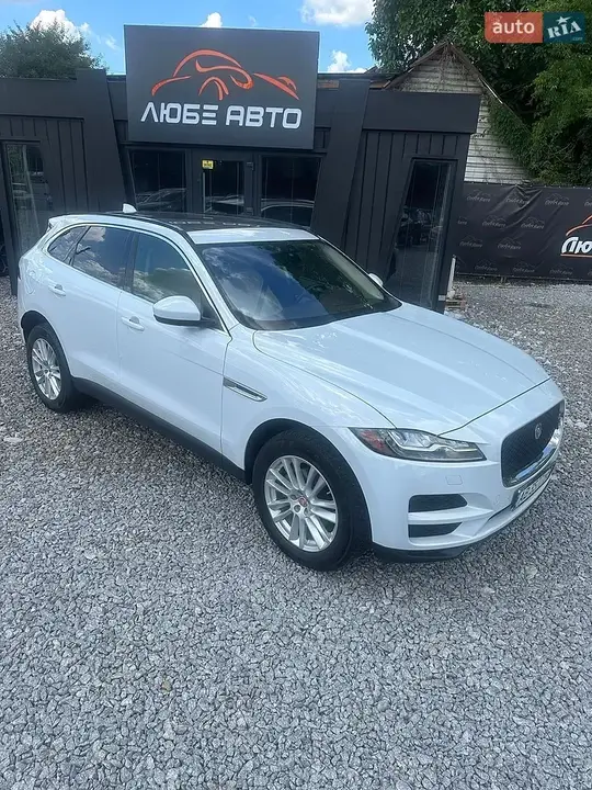 Jaguar F-Pace 2017 photo 3