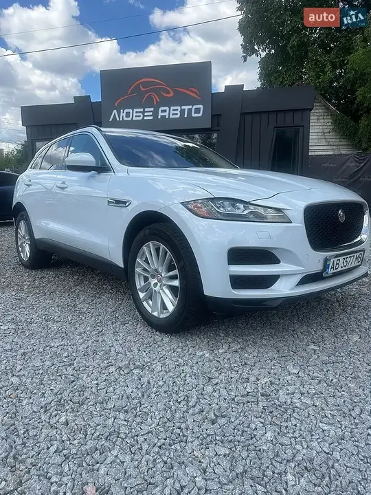 Jaguar F-Pace