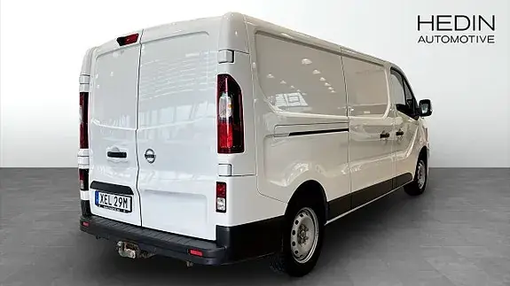 Nissan Nv300 2021 photo 2